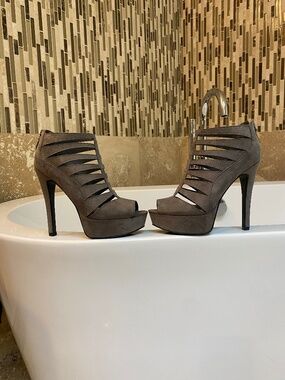 G By Guess Platform Heels